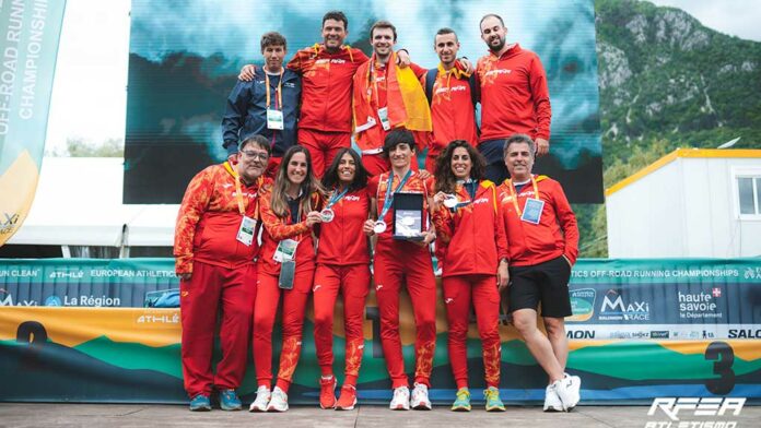 La selecció espanyola de Trail Running, liderada per Rafa Flores, aconsegueix una plata i un bonze a l’europeu d’Annecy