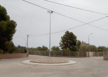 L’Ajuntament de l’Ampolla construeix dos rotondes a la urbanització Meligó