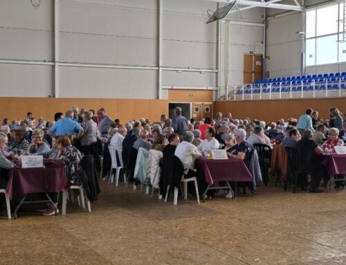 Camarles reuneix a 400 jubilats i pensionistes en la Trobada de Gent Gran del Baix Ebre