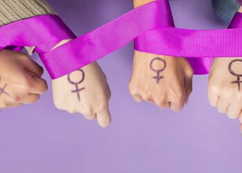 Els municipis del delta de l’Ebre commemoren el 25N