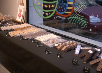 Les pastisseries estan immerses en la campanya de Nadal