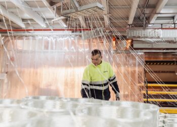 AMIBLU PIPES SPAIN inverteix 4,2MEUR i crea 70 llocs de treball a la fàbrica de Camarles