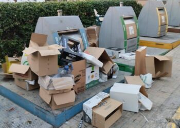 L’Ampolla tramita 24 expedients sancionadors per incompliment de l’ordenança sobre les escombraries