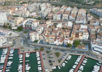 L’Ampolla rep gairebé 40.000 visitants durant la Setmana Santa