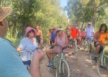 Últim cap de setmana del Buda & Bike, la ruta cicloturista que porta els participants a descobrir l’Illa de Buda a cop de pedal