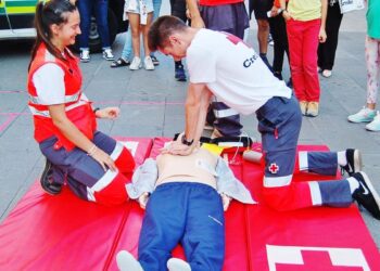 Creu Roja Deltebre organitza tres demostracions per promoure la reanimació cardiopulmonar en el Dia Mundial de l’Aturada Cardiorespiratòria