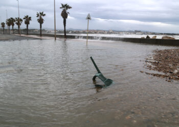 El temporal Harry torna a evidenciar la fragilitat del Delta