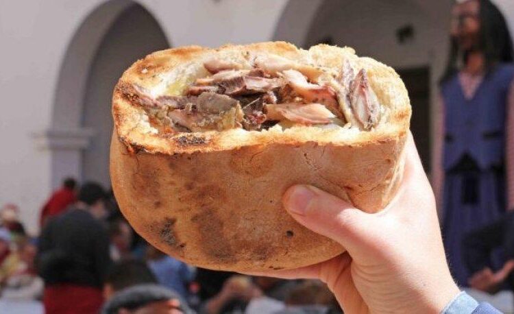 Els Lligallos celebren la 15a Diada del Crostó amb més de 250 participants