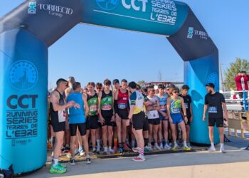 Pau Nacenta i Sandra Vidiella guanyen la Cursa del Pont de Deltebre