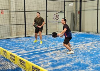 72 parelles competeixen al torneig de l’Audi de l’Ebre Padel Indoor Deltebre
