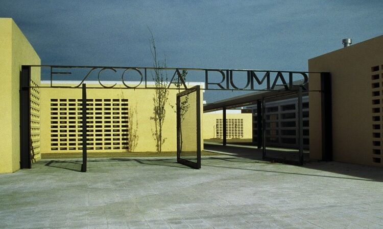 L’Escola de Riumar obre les portes per normalitzar la síndrome de Tourette