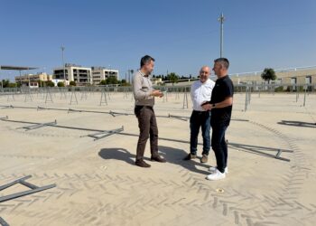 Deltebre se supera amb el segon triatló més gran de Catalunya amb 1.610 inscrits