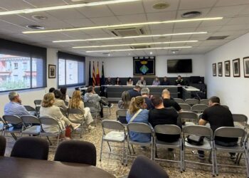 L’Ampolla informa el sector de la restauració sobre la tramitació d’activitats complementàries i extraordinàries