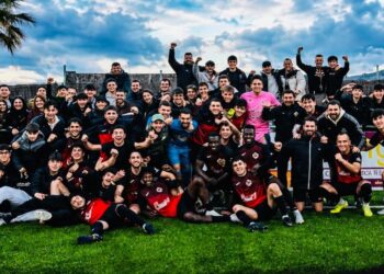El CF Ampolla remunta davant l’Amposta B i ja és nou equip de Segona Catalana