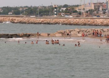 Comença la tercera onada de calor de l’estiu i Protecció Civil alerta que s’allargarà almenys fins dimecres
