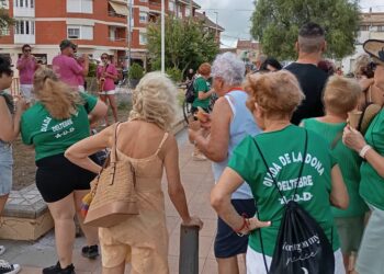 Deltebre celebra el Dia de la Dona amb bicicletada, dinar, música i festa