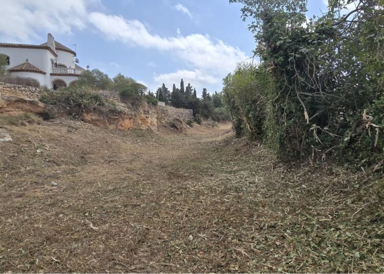 Camarles actua al barranc de Vinaixarop per reforçar la prevenció davant les pluges intenses